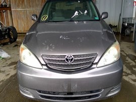 2003 TOYOTA CAMRY, GRAY, LE MODEL, 2.4L, AT    Z26359